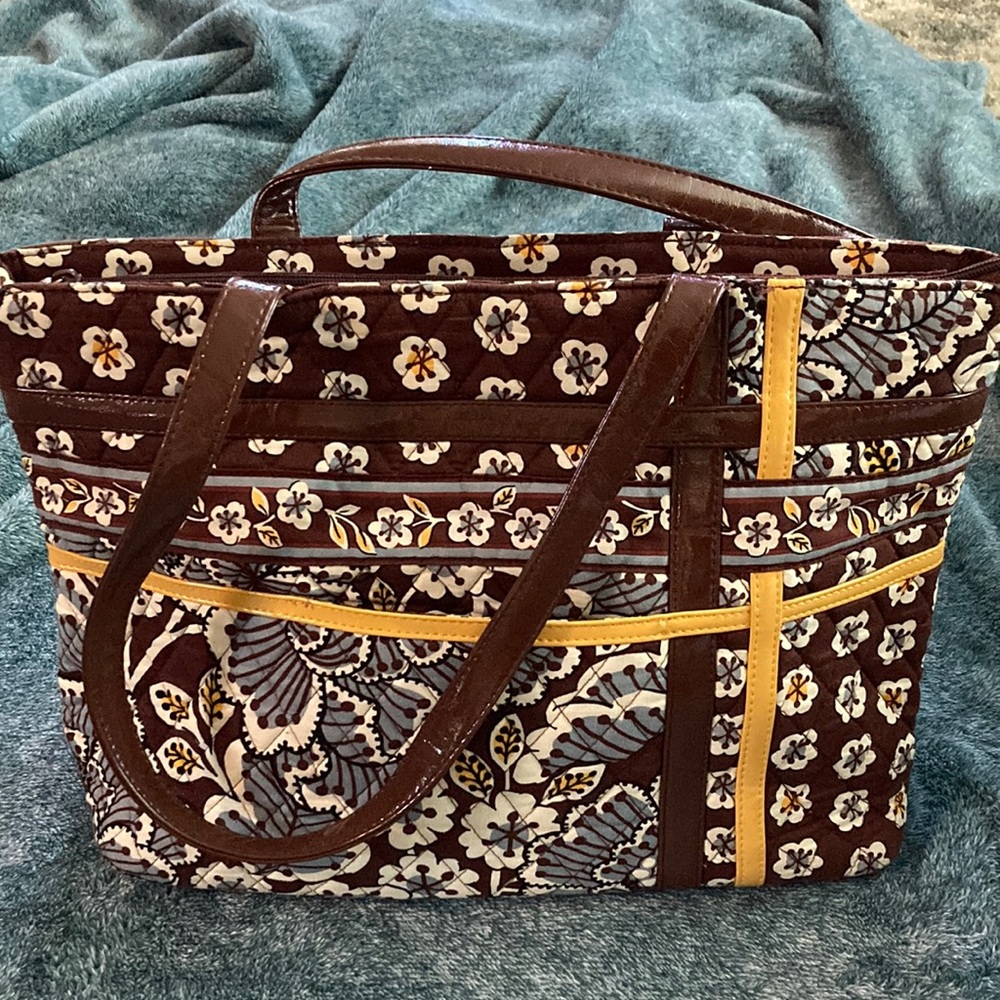 Vera Bradley Trimmed Tote in Slate Blooms